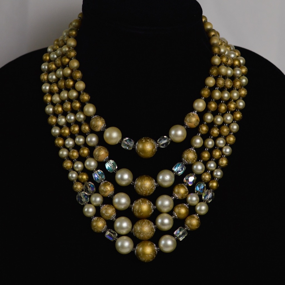 Multi strand chunky beaded crystal Victorian necklace - Picture 3 of 8